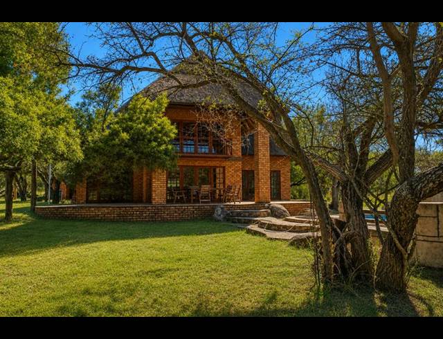 2 BEDROOM HOUSE FOR SALE IN VAALKOP DAM